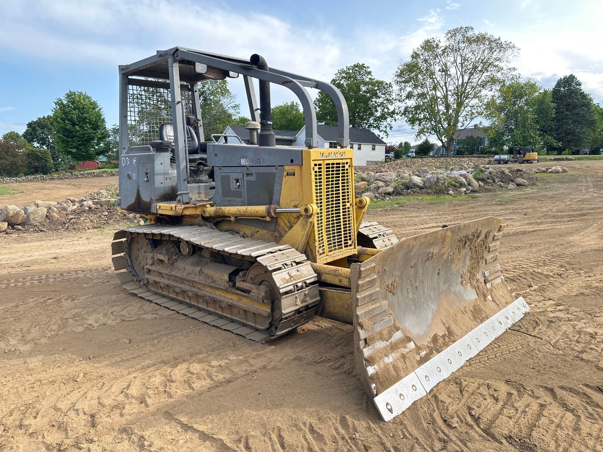 1999 Komatsu D38E-1 Dozer