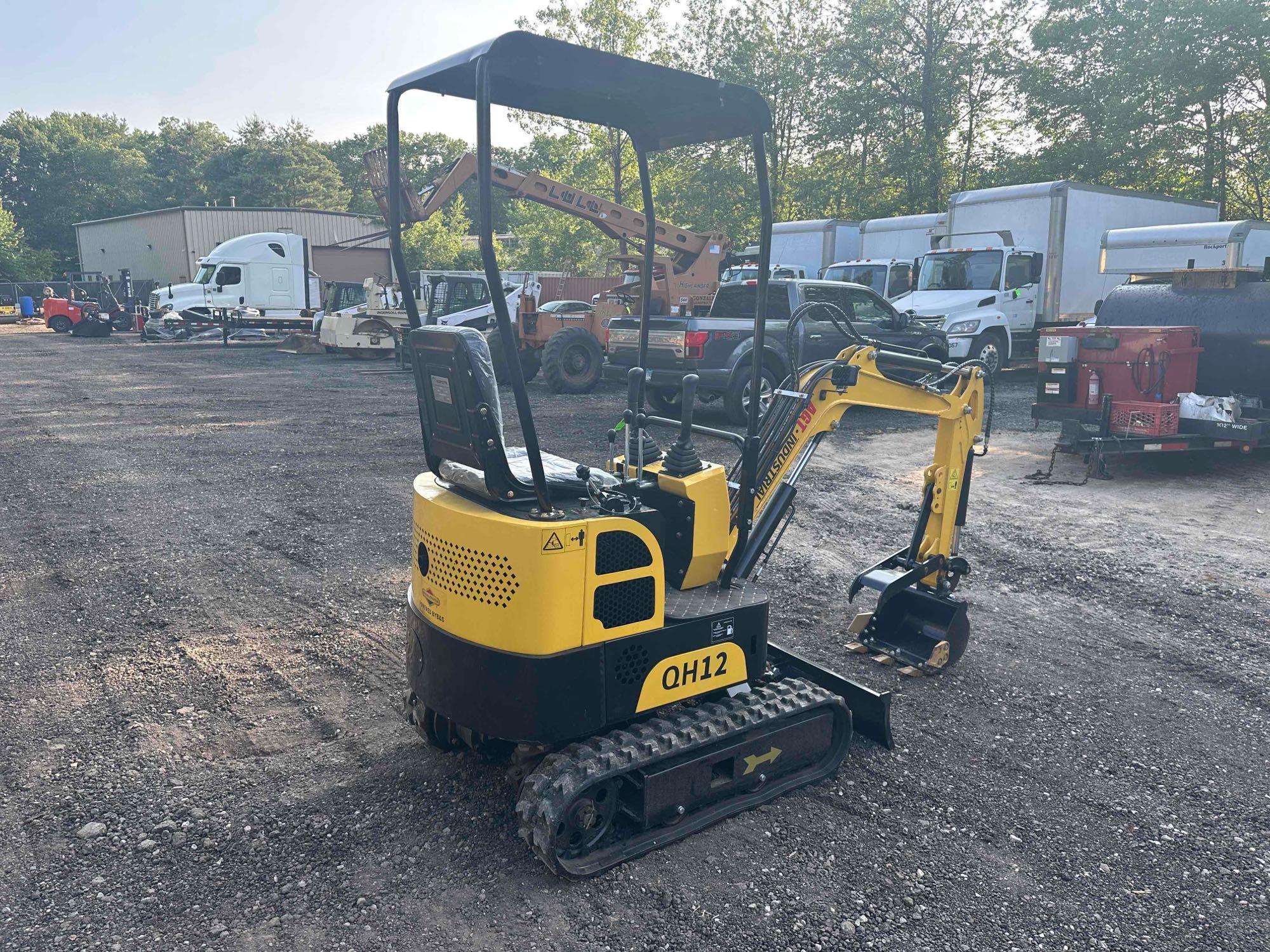 2023 AGT Mini Excavator (NEW)