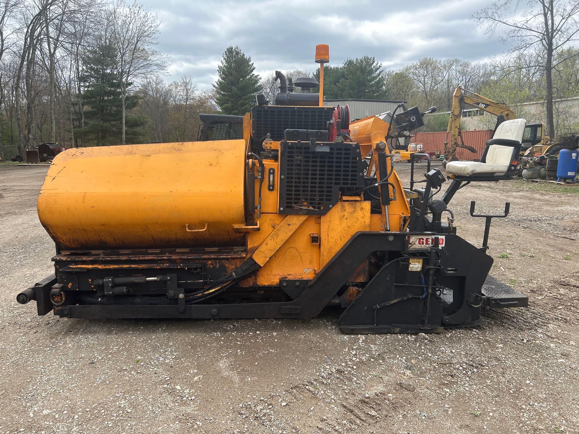 2012 LEEBOY 8515B Asphalt Paver