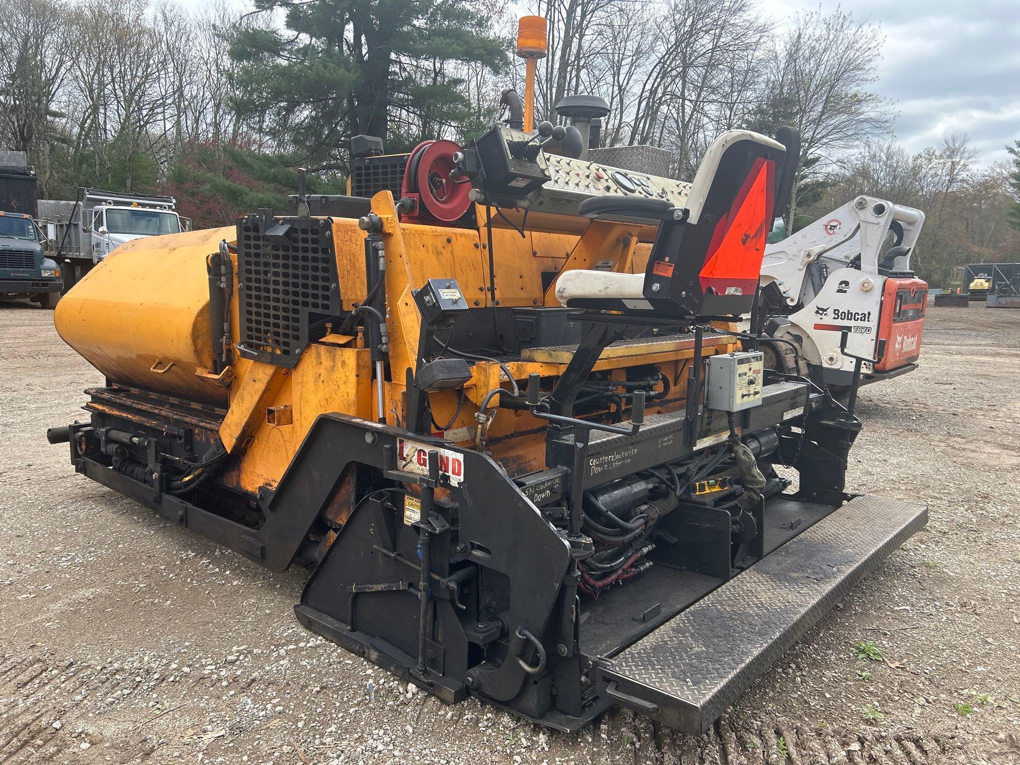 2012 LEEBOY 8515B Asphalt Paver