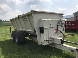 2014 Kuhn Knight Slinger 8132 Manure Spreader