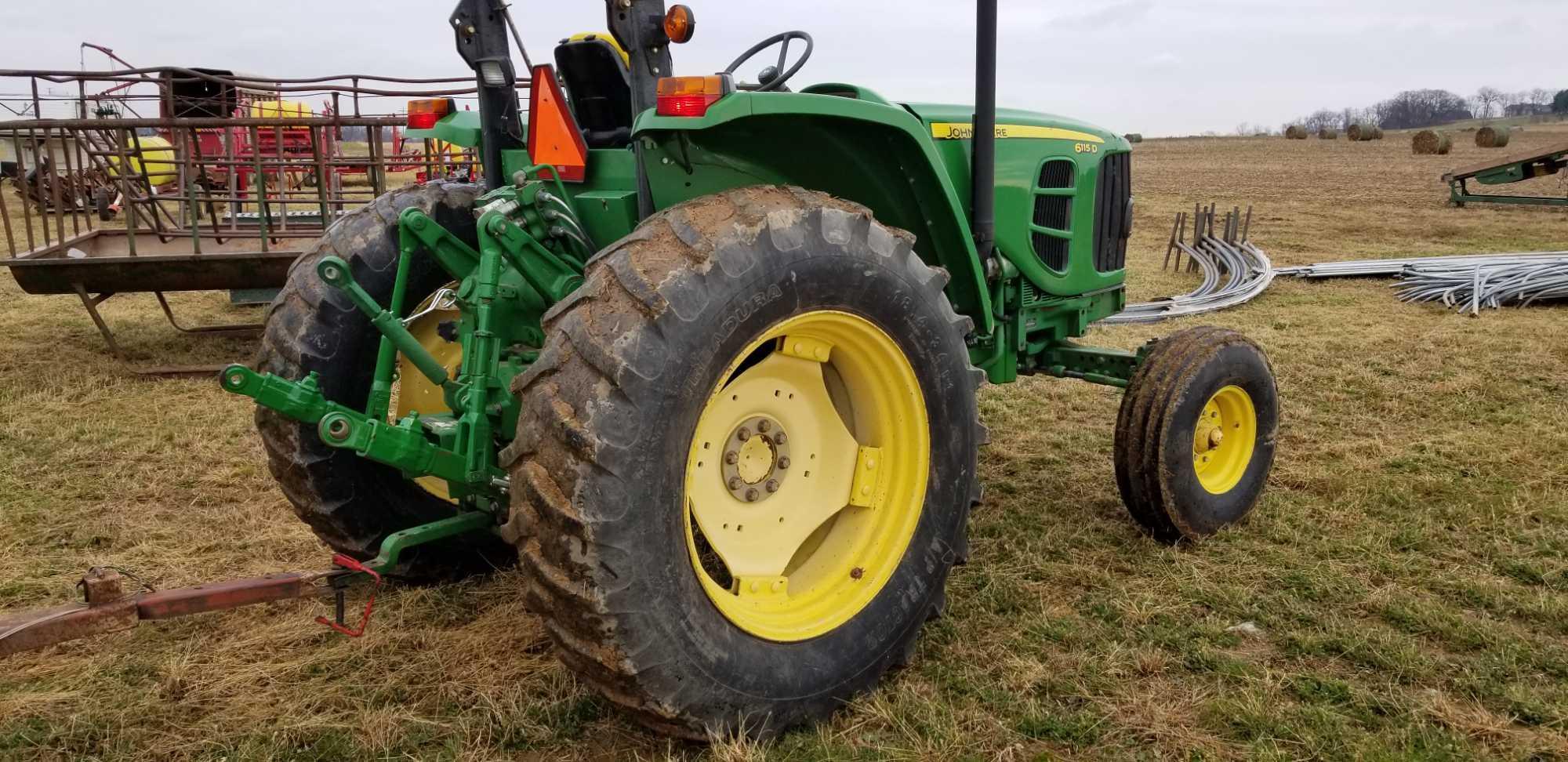 JD 6115 D Tractor 2 WD Power Reverser 4667 Hours