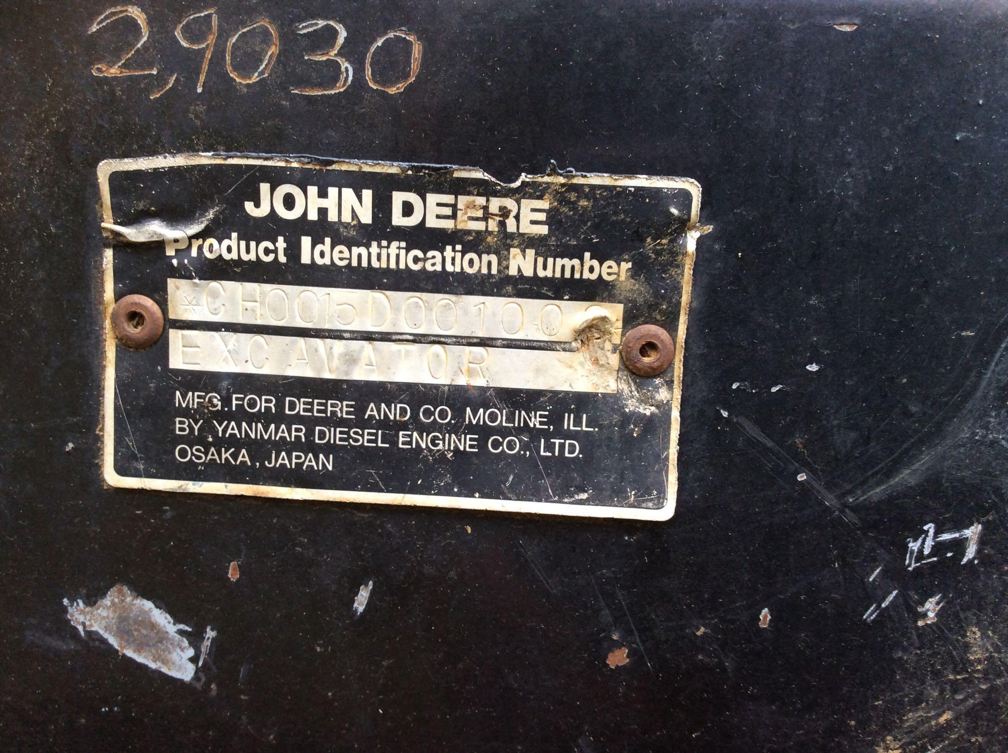 John Deere 15 mini excavator with steel tracks and 15 in bucket