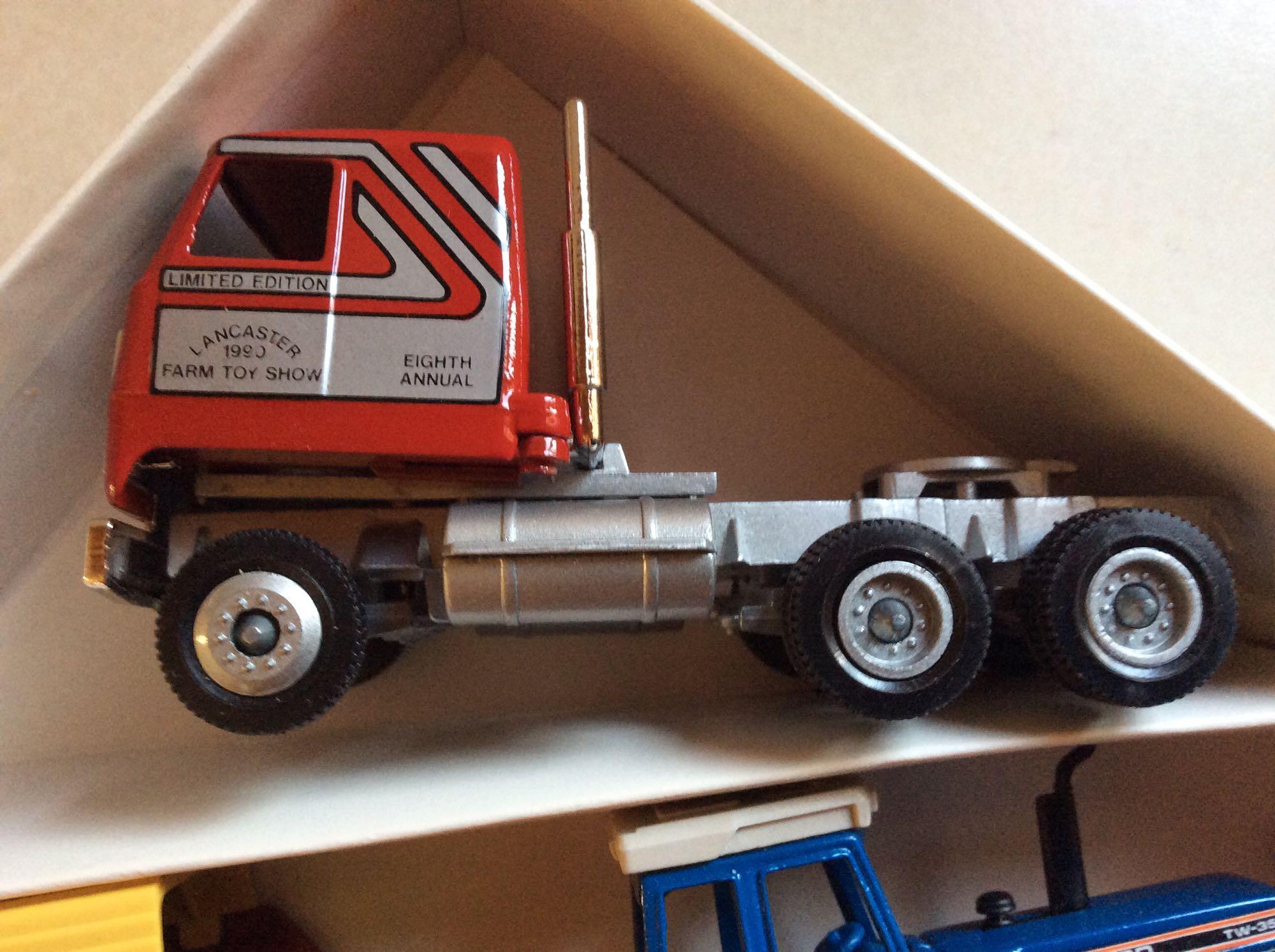 Lancaster Toy Farm Show Winross truck flat bed