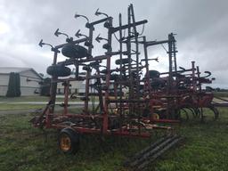 28 ft hydraulic fold field cultivator