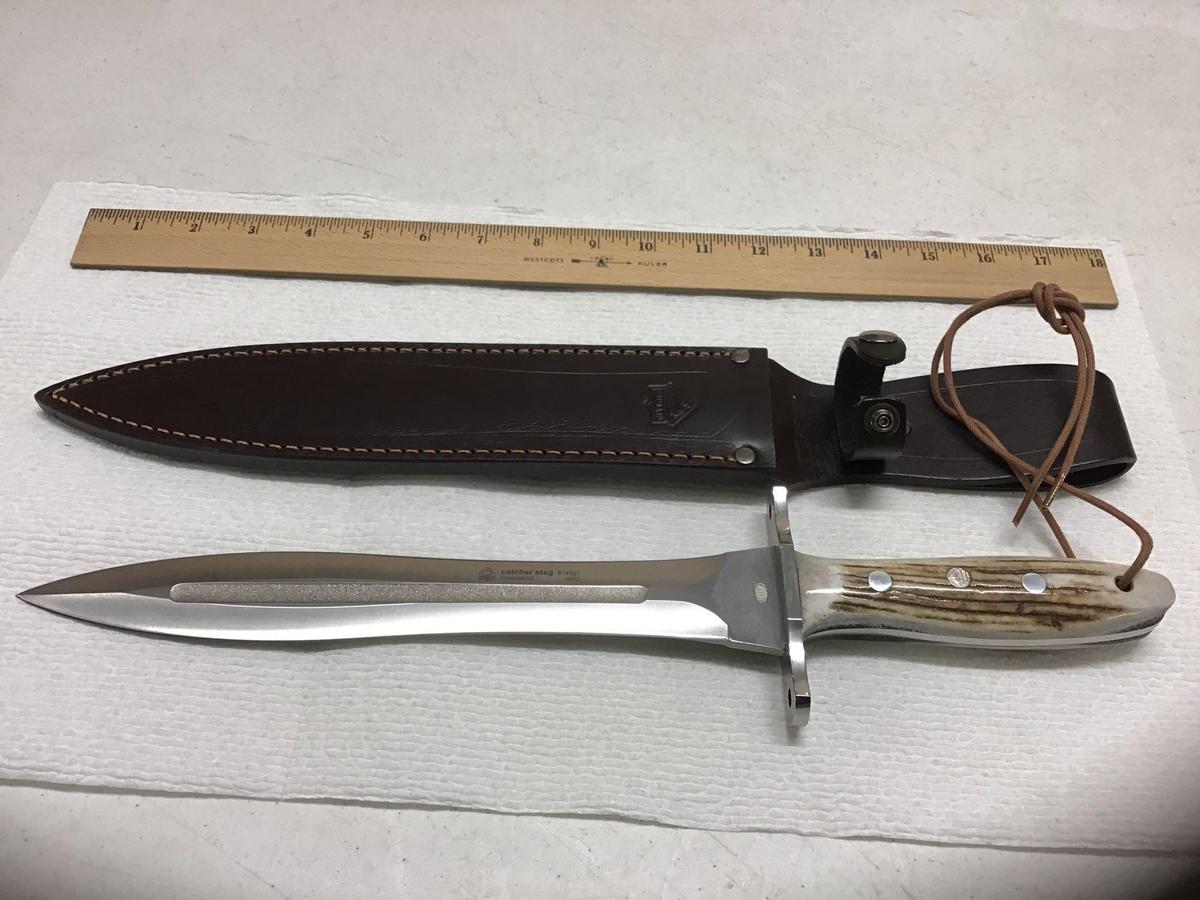 Puma knife with leather sheath