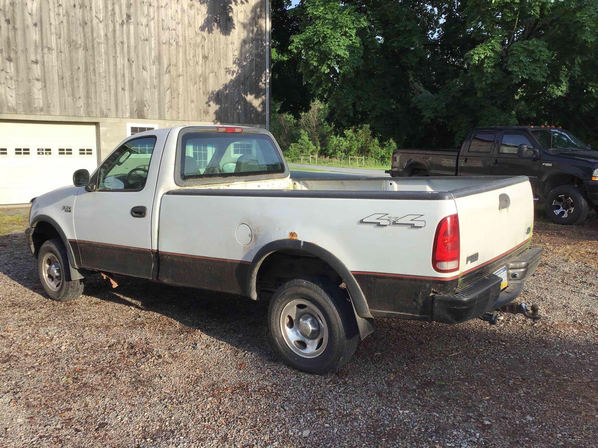 F-150 XL pickup truck, 2002, 111K miles