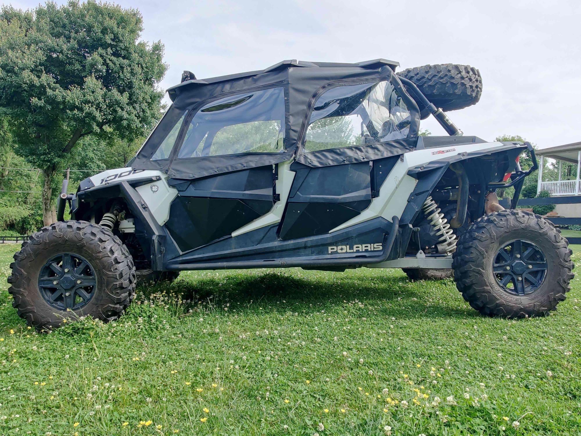 2015 Polaris RZR 1000 Side By Side