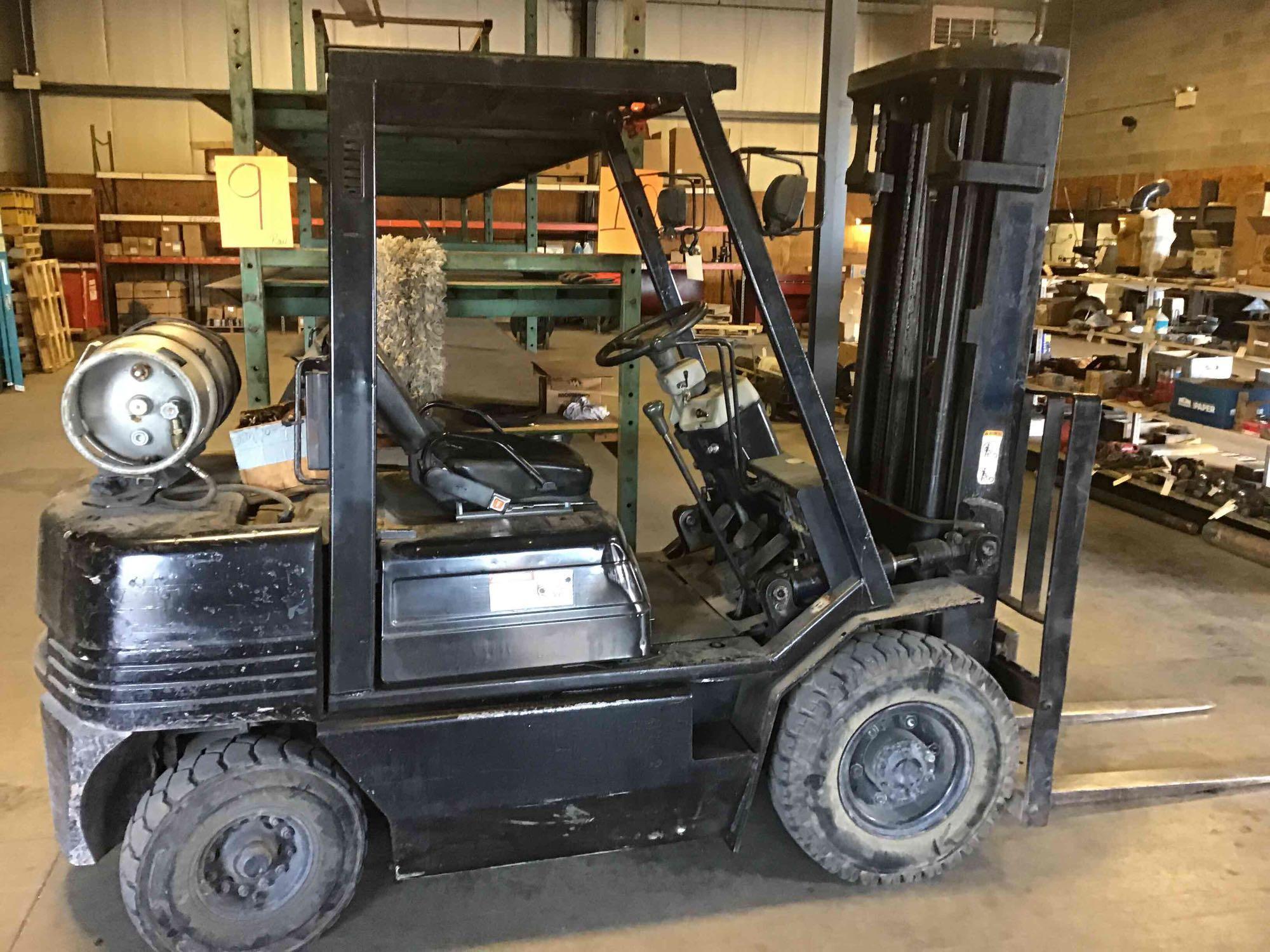 Komatsu FC25C-11 forklift