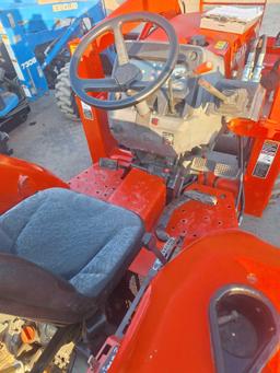 Kubota L3700SU Compact Loader Tractor