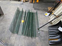 Set Of 9 Wire Front Fence