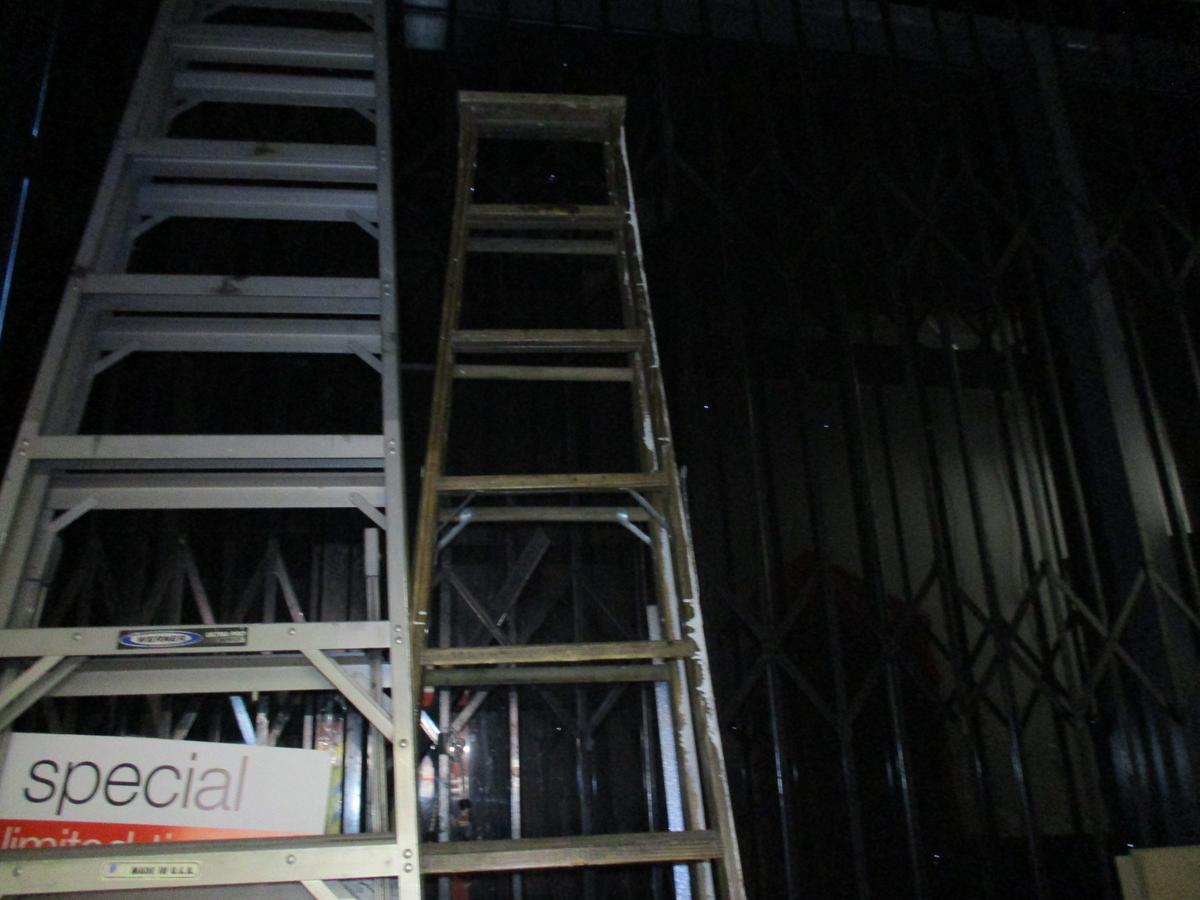 10ft Wooden Step Ladder