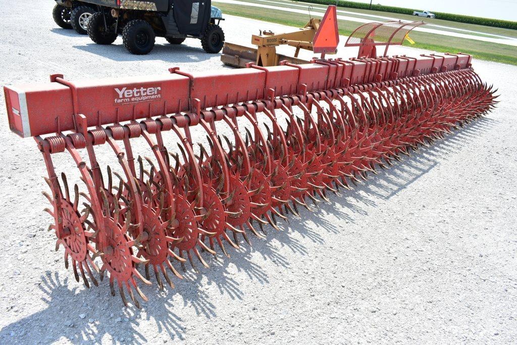 Yetter 3421 Rotary Hoe