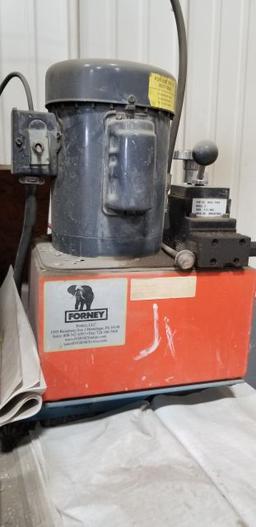 Forney Concrete Compression Tester