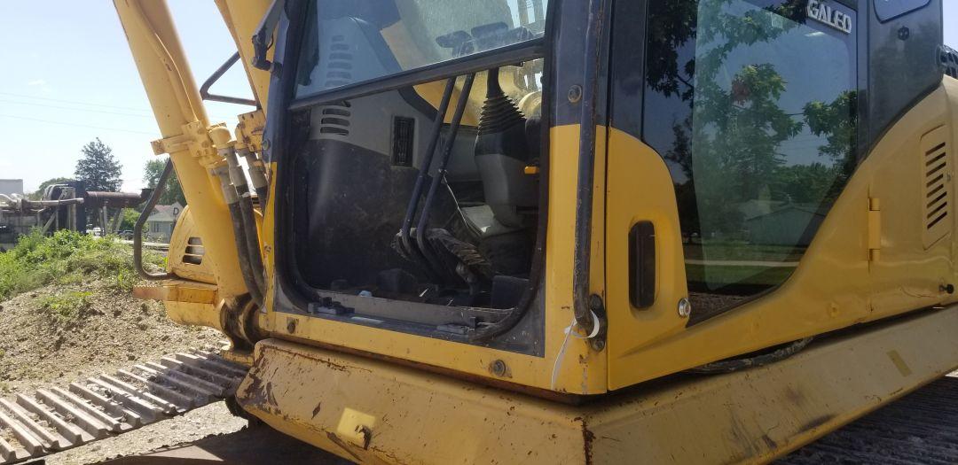 2007 Komatsu PC 300 LC-7 Excavator