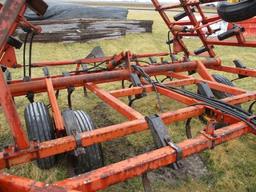 Fox Brady 3240 24' Field Cultivator w/ Chisel Points