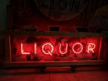 Liquor Bullnose Neon Sign