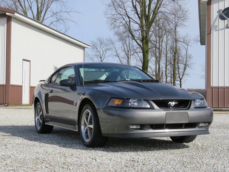 2003 Ford Mustang Mach 1