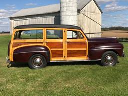 1948 Ford Super Deluxe Woody Wagon