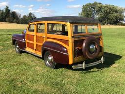 1948 Ford Super Deluxe Woody Wagon