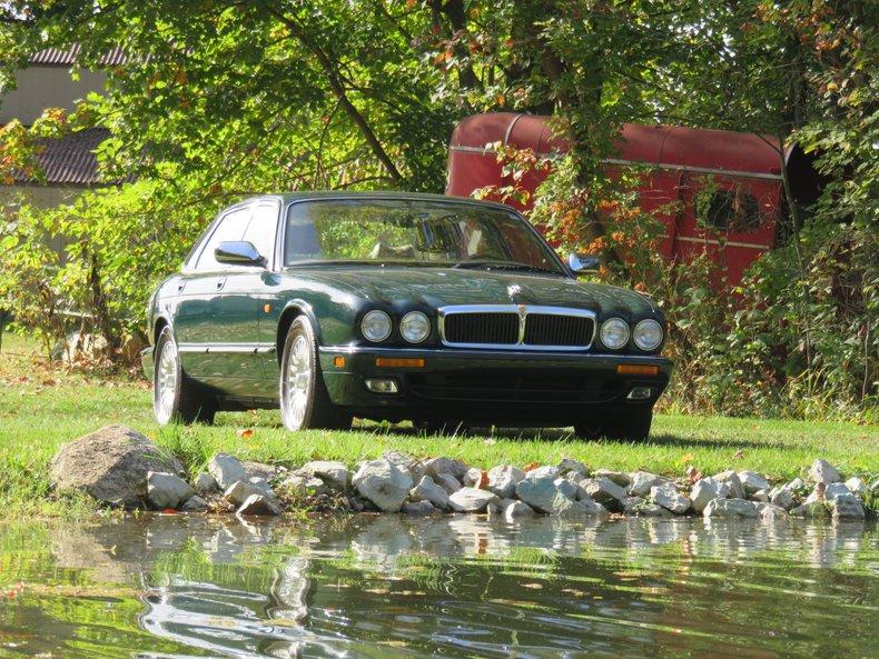 1995 Jaguar XJ12