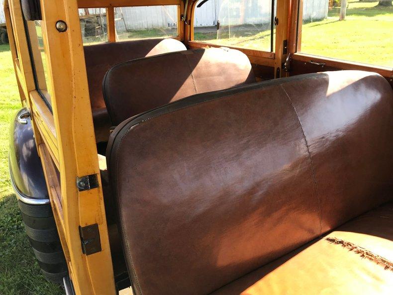 1948 Ford Super Deluxe Woody Wagon