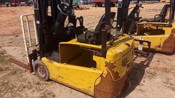 YALE 260R FORK LIFT, CANOPY, 3 STAGE MAST, FORKS, ****INOP**** VIN/SN:6807N08393N