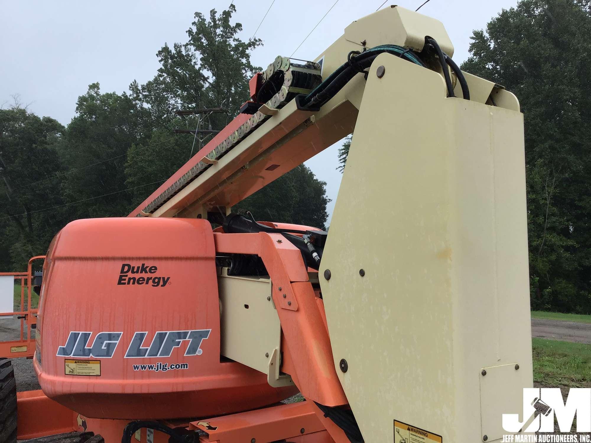 2009 JLG 600A SN: 0300138655