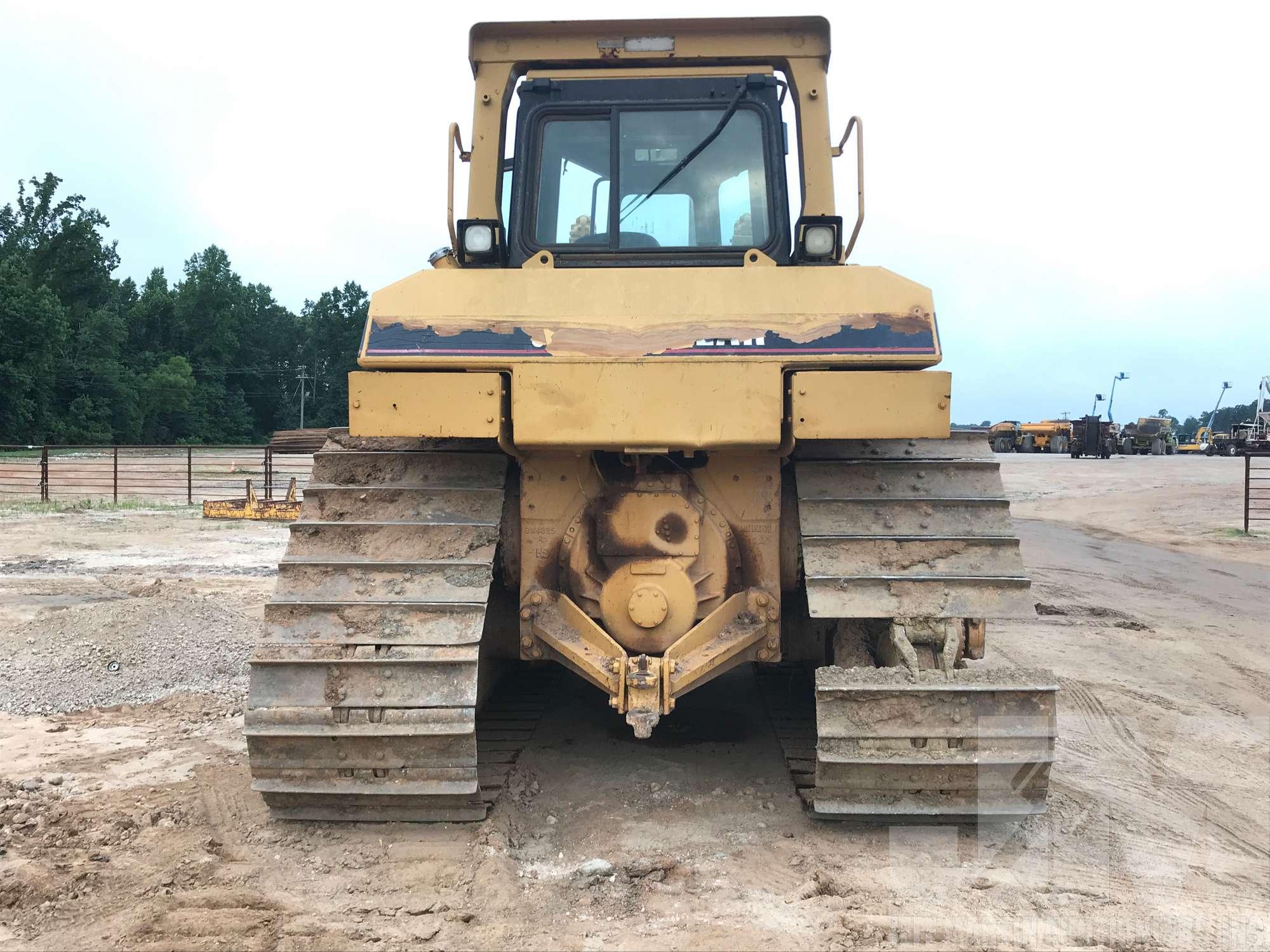 1990 CATERPILLAR D7H LGP SN: 3XG04102