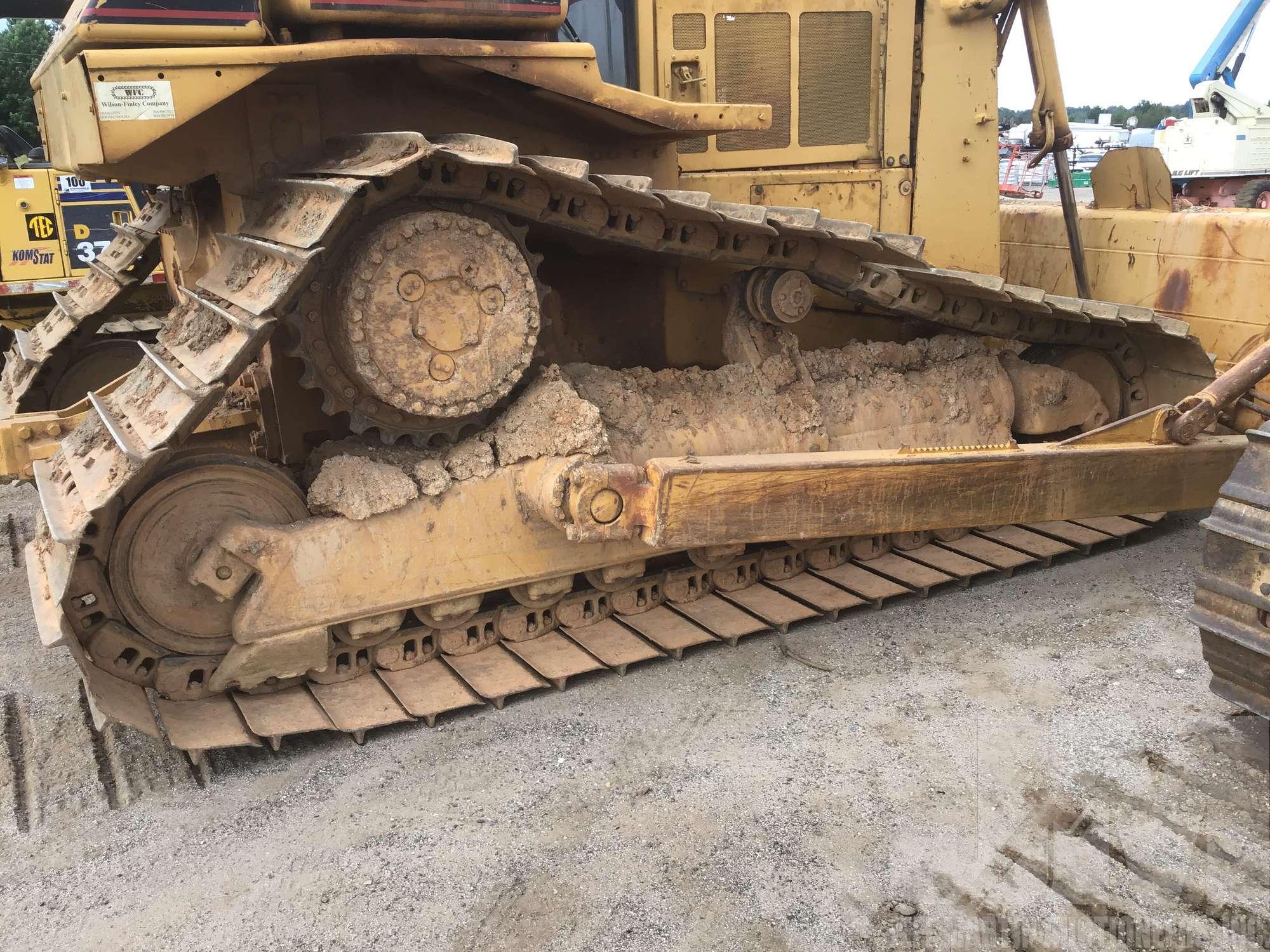 1990 CATERPILLAR D7H LGP SN: 3XG04102