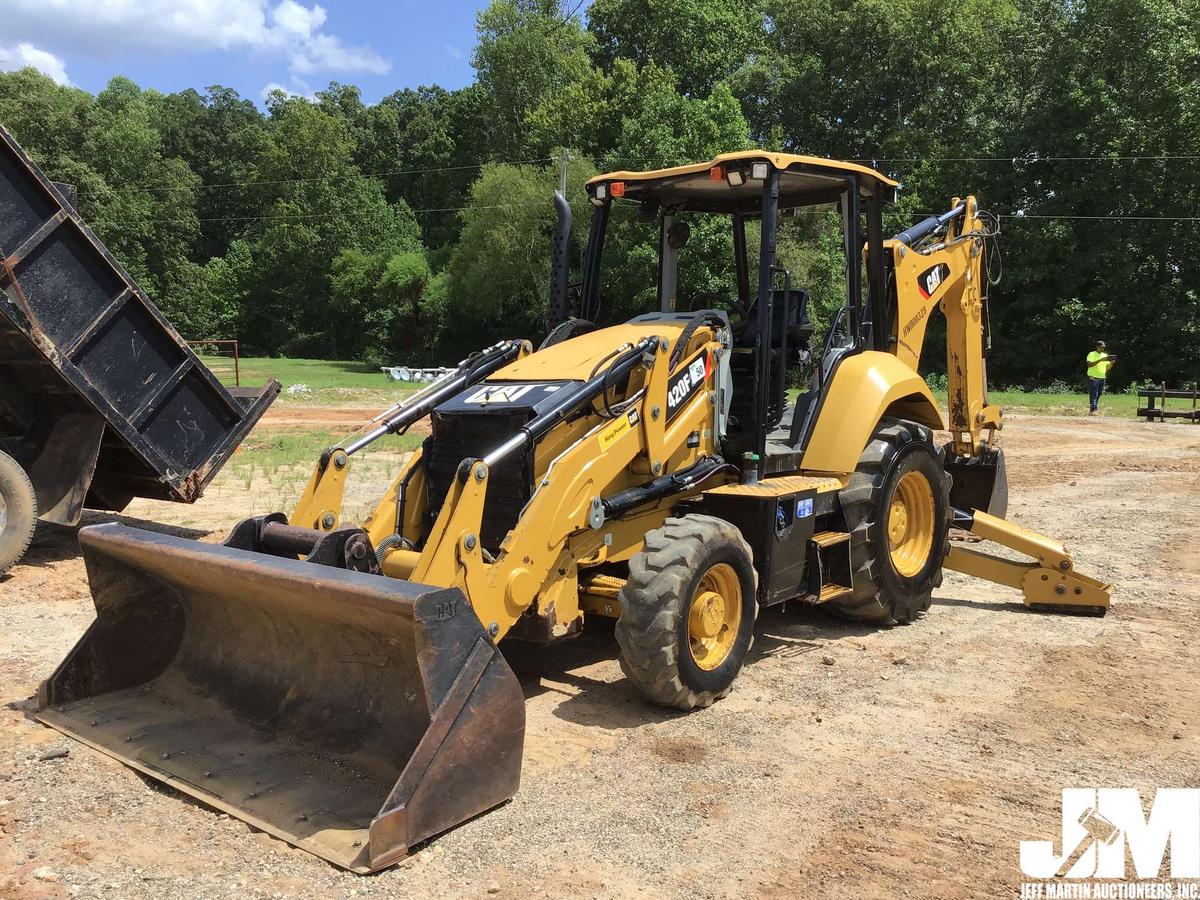 2015 CATERPILLAR 420F2IT SN: CAT0420FKHWD00329