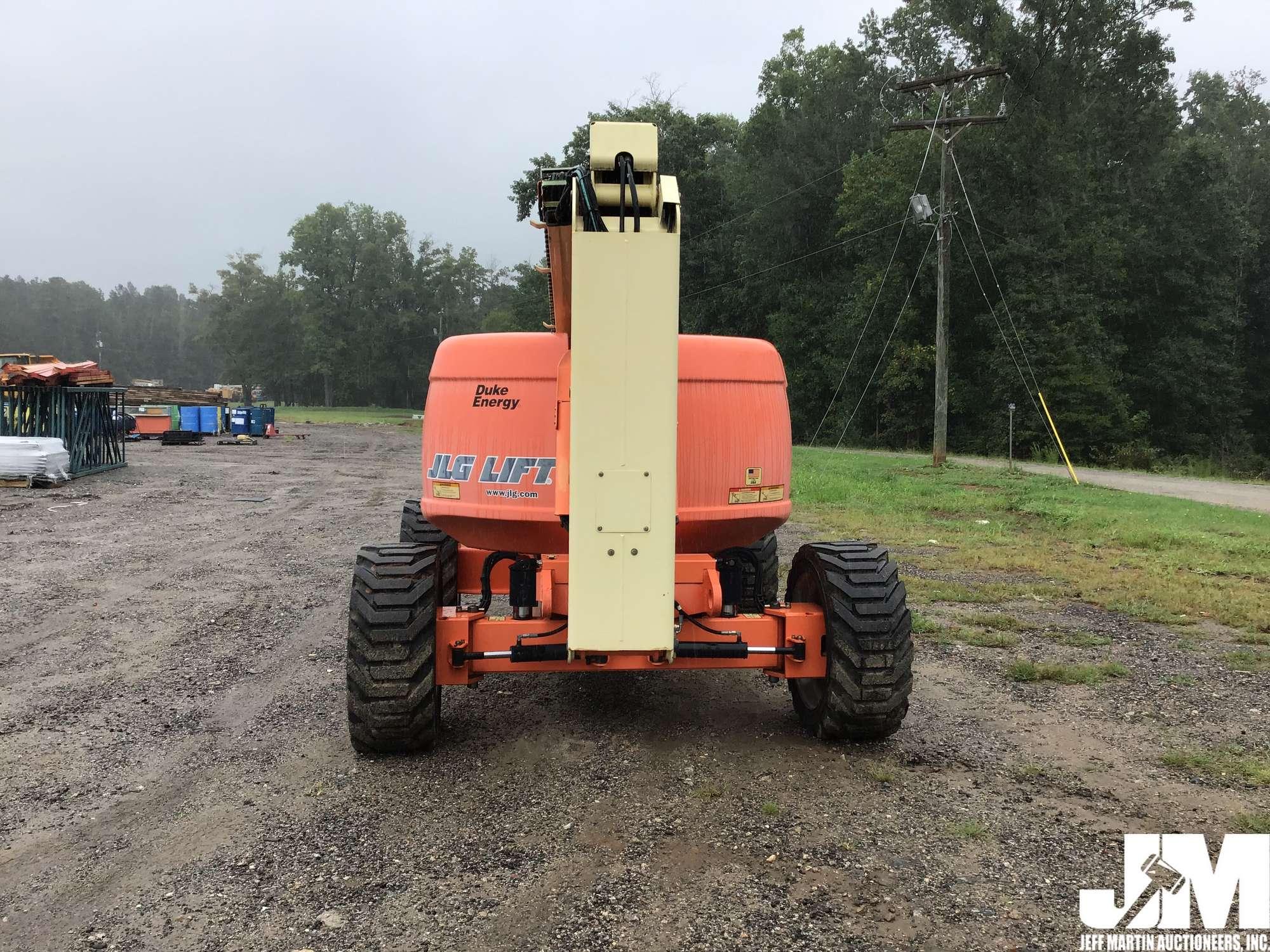 2009 JLG 600A SN: 0300138655