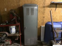 METAL LOCKER W/CONTENTS