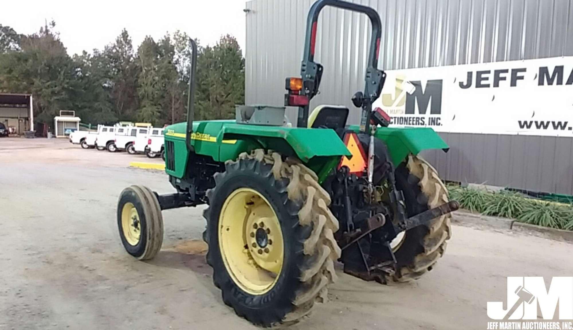 JOHN DEERE 5103 SN: PY5103U00895