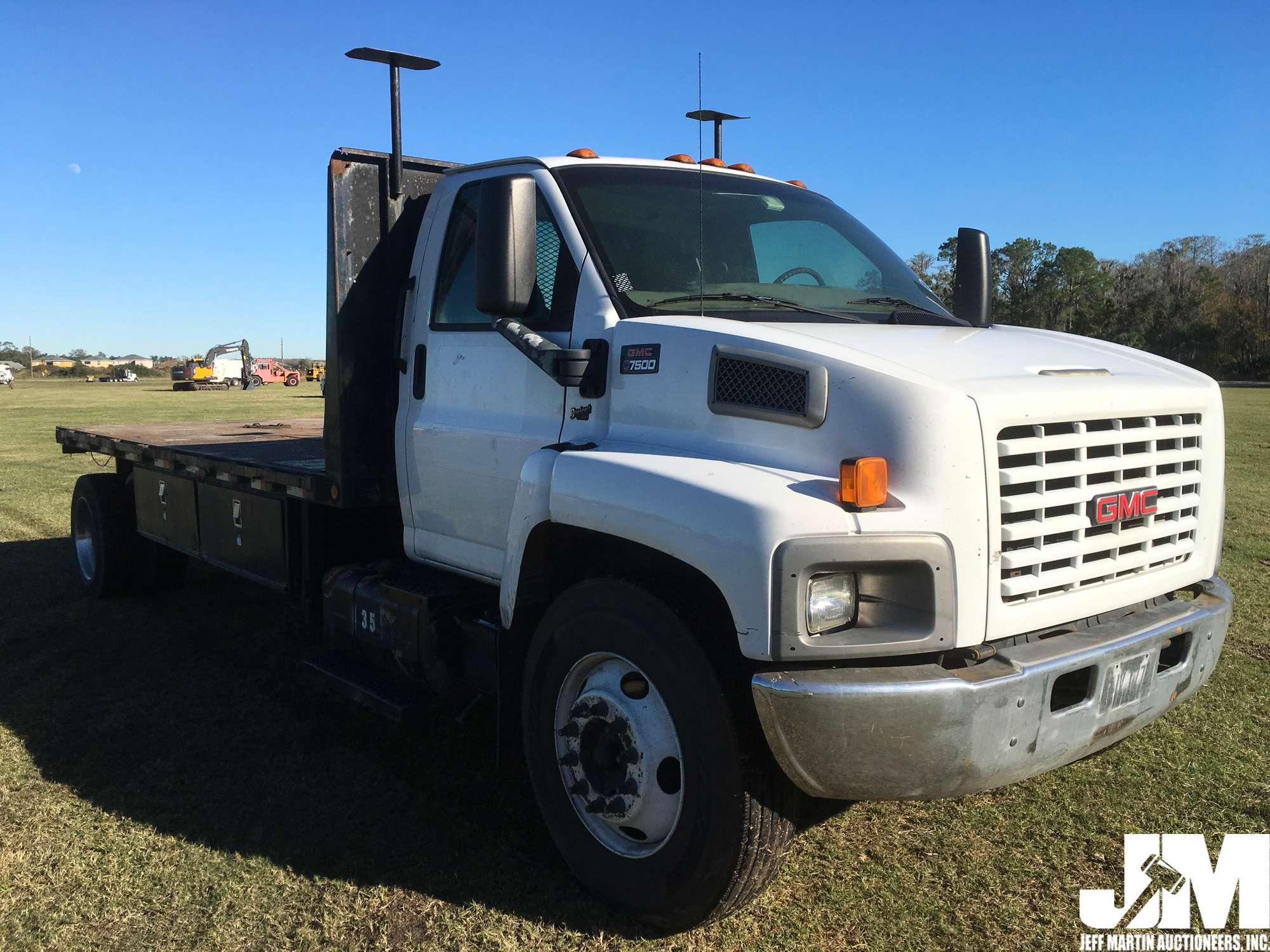 2004 GMC C7500 VIN: 1GDL7C1C74F501713