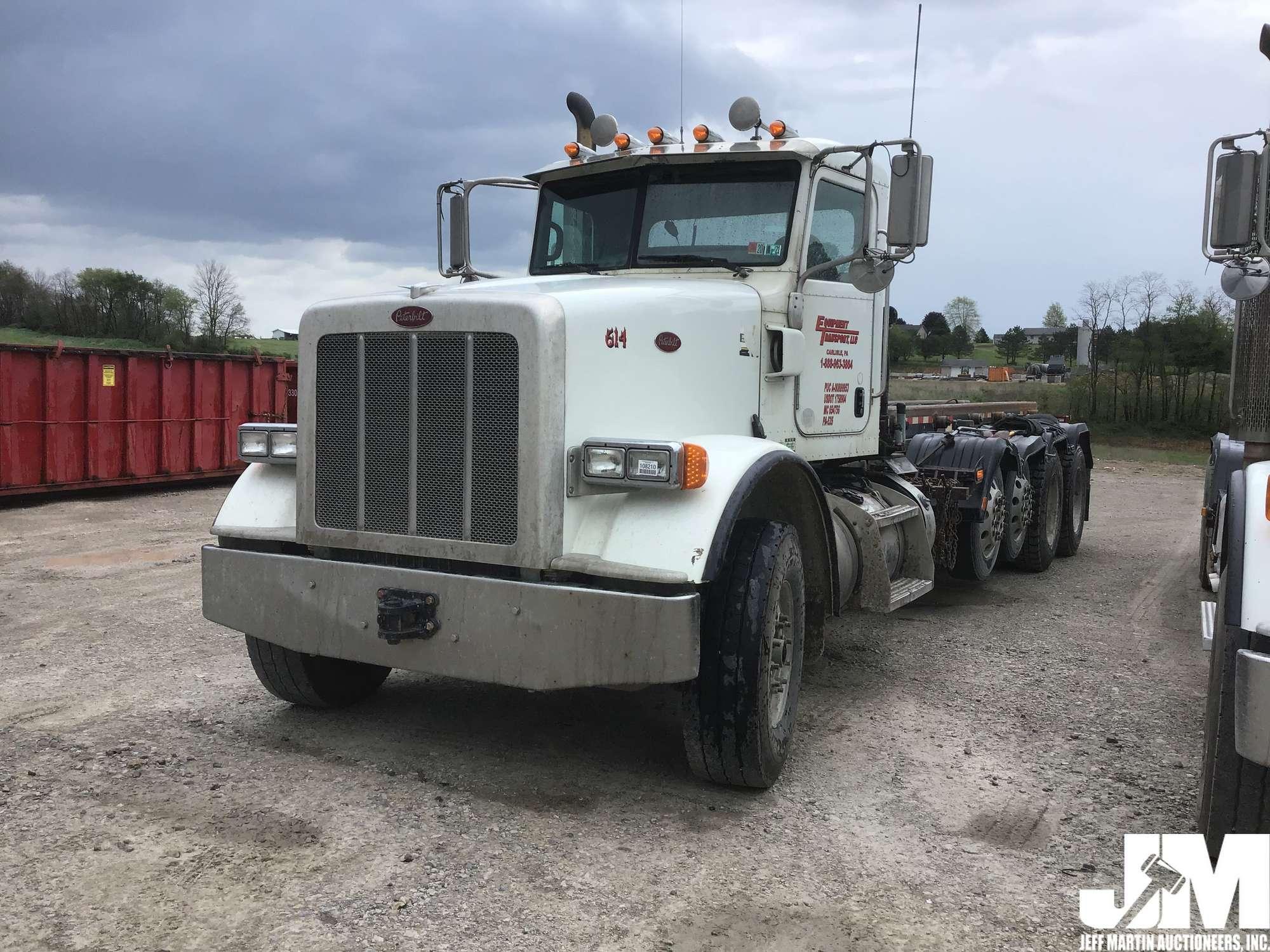 2013 PETERBILT 367 VIN: 1NPTL40X6DD175904 QUAD ROLL OFF TRUCK