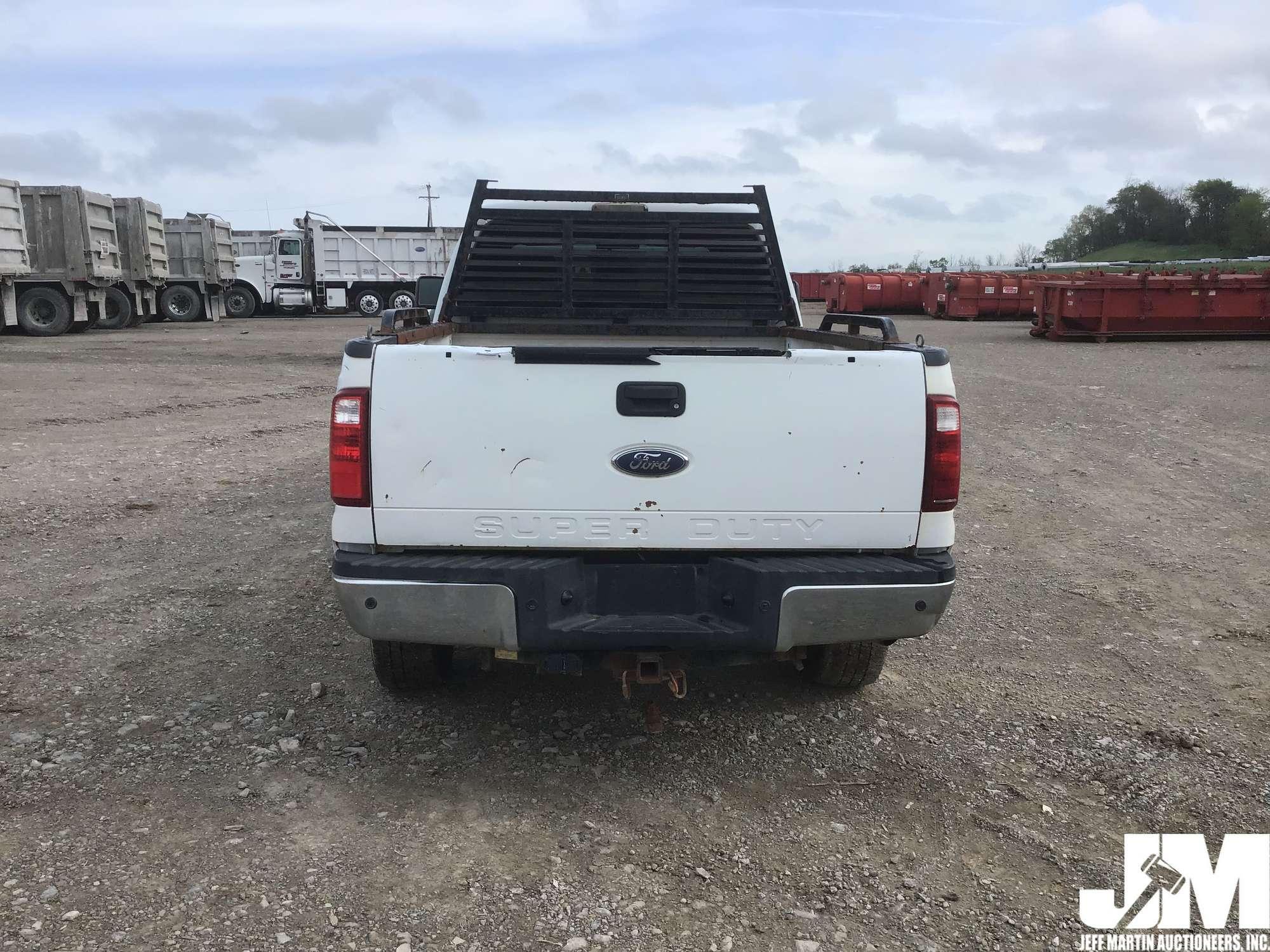 2012 FORD F-350 CREW CAB 1 TON TRUCK VIN: 1FT8W3B67CEB45743