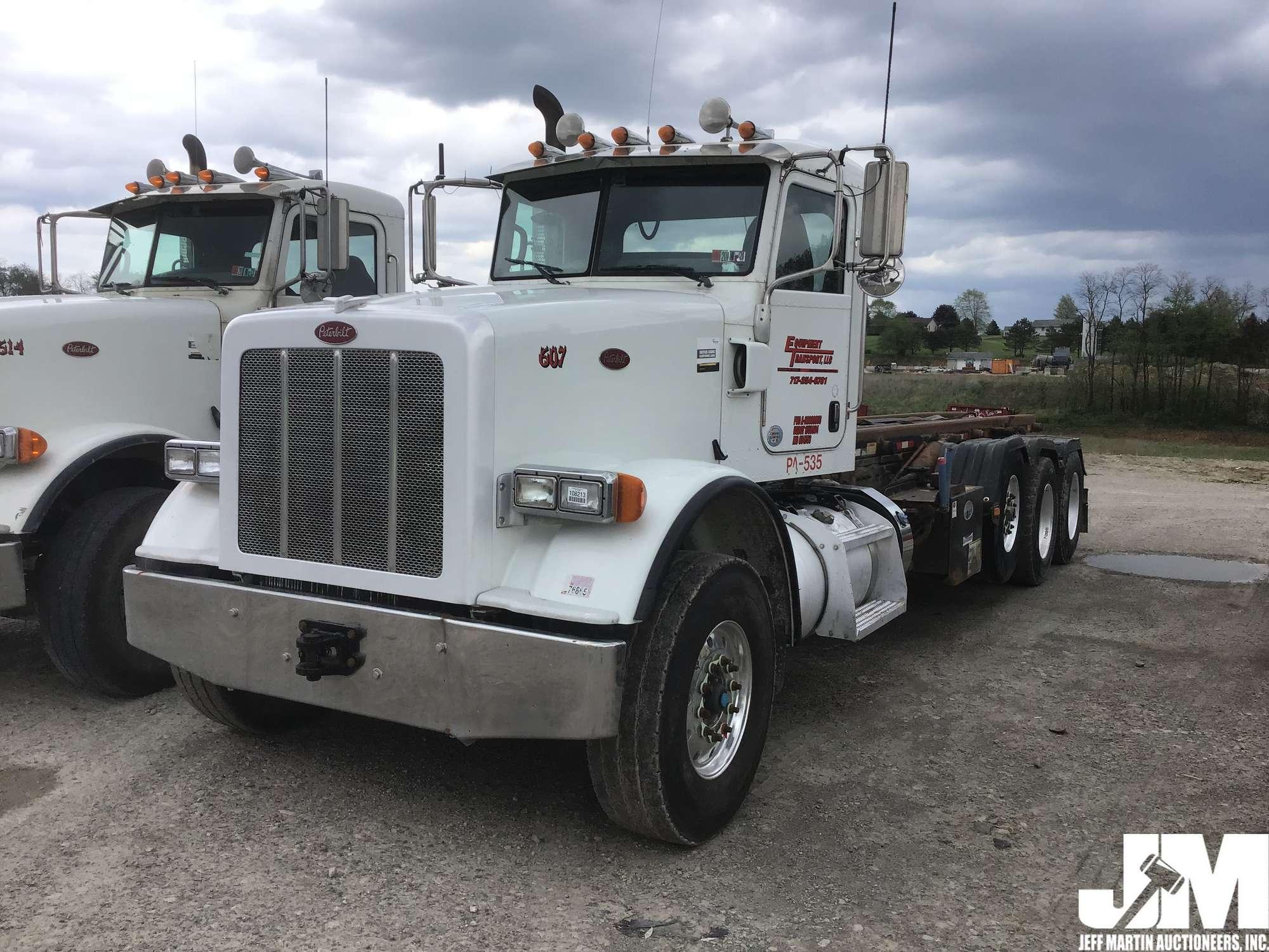 2013 PETERBILT 367 VIN: 1NPTL40X2DD175897 TRI ROLL OFF TRUCK