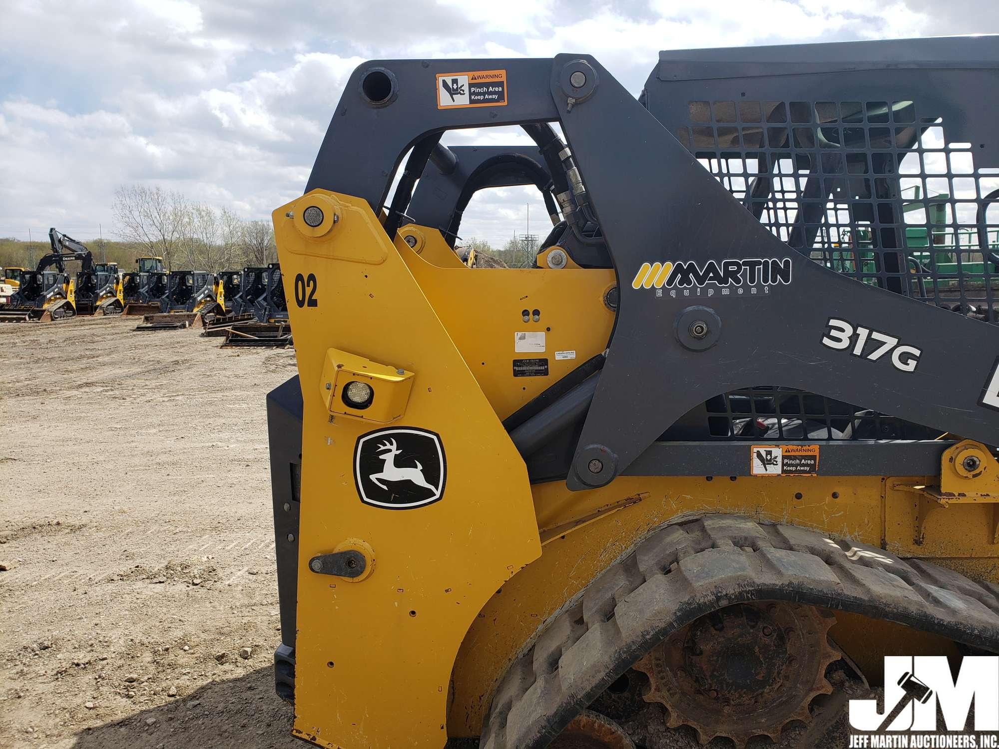 2018 DEERE 317G MULTI TERRAIN LOADER SN: 1T0317GJEHJ322086