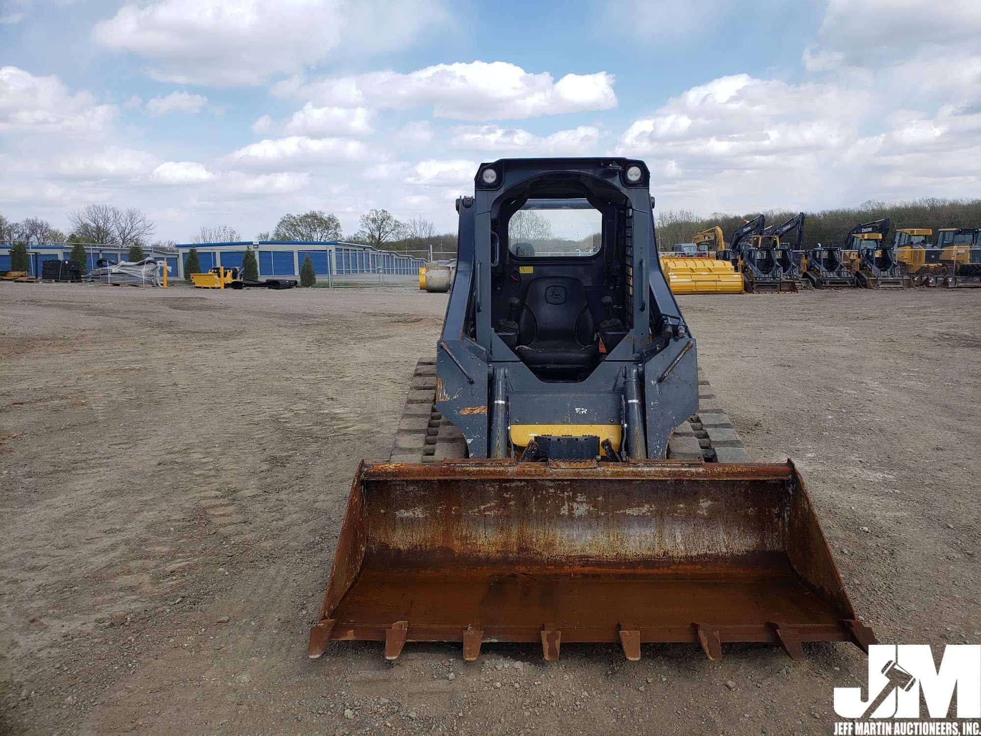 2018 DEERE 317G MULTI TERRAIN LOADER SN: 1T0317GJHHJ322779