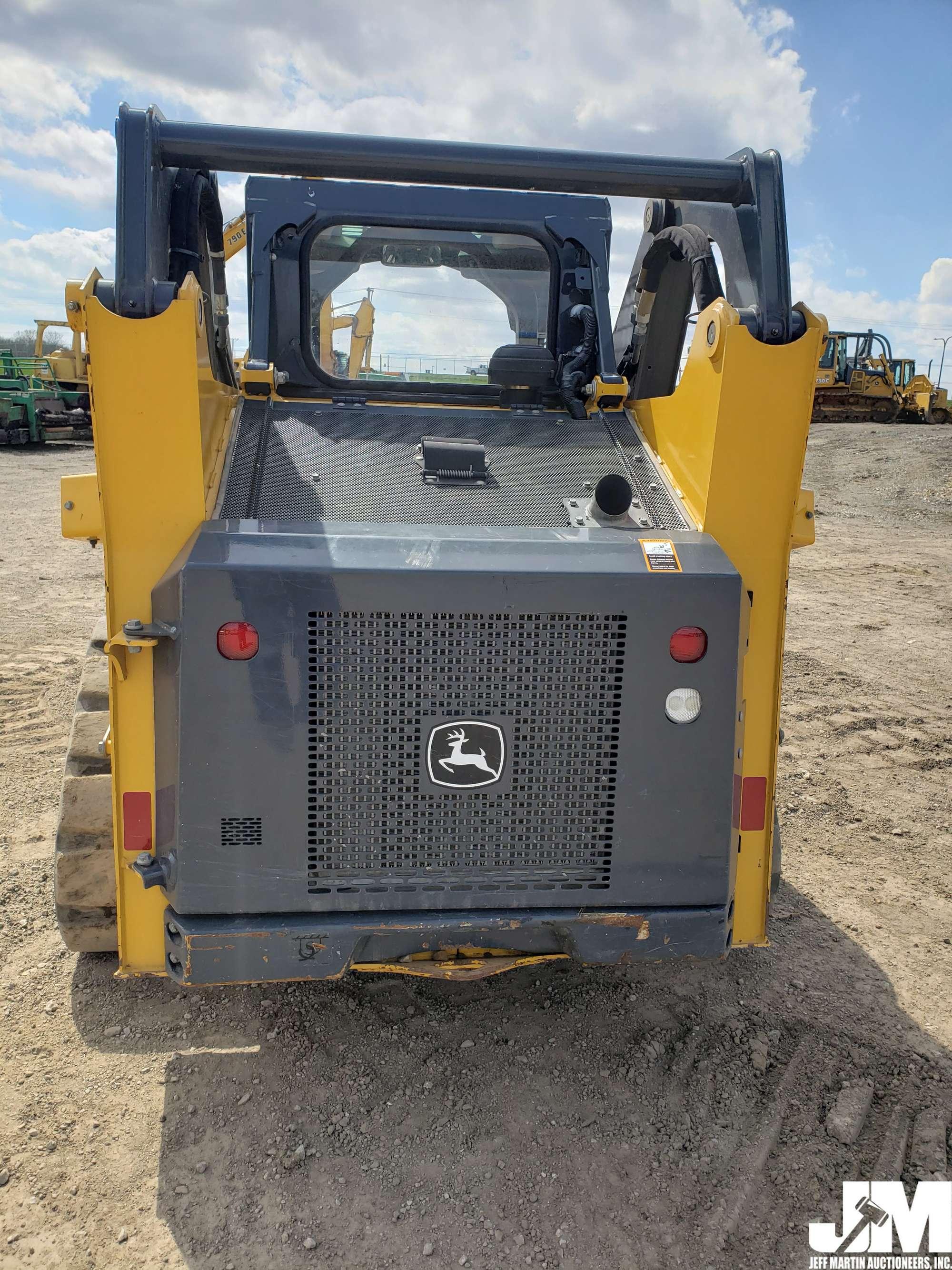 2018 DEERE 317G MULTI TERRAIN LOADER SN: 1T0317GJHHJ323771