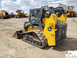 2018 DEERE 317G MULTI TERRAIN LOADER SN: 1T0317GJEHJ322086