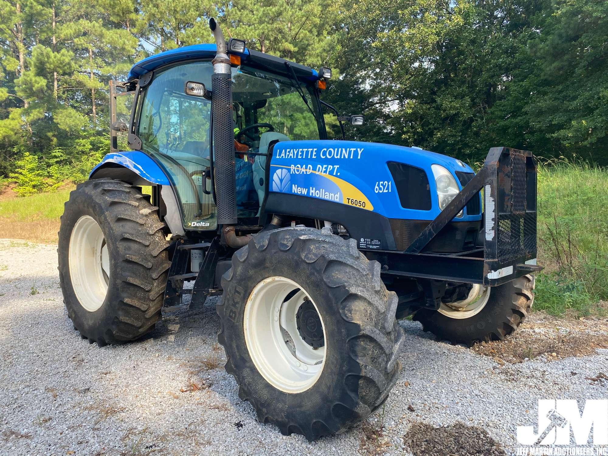 2009 NEW HOLLAND T6050 DELTA 4X4 TRACTOR SN: Z9BD08138
