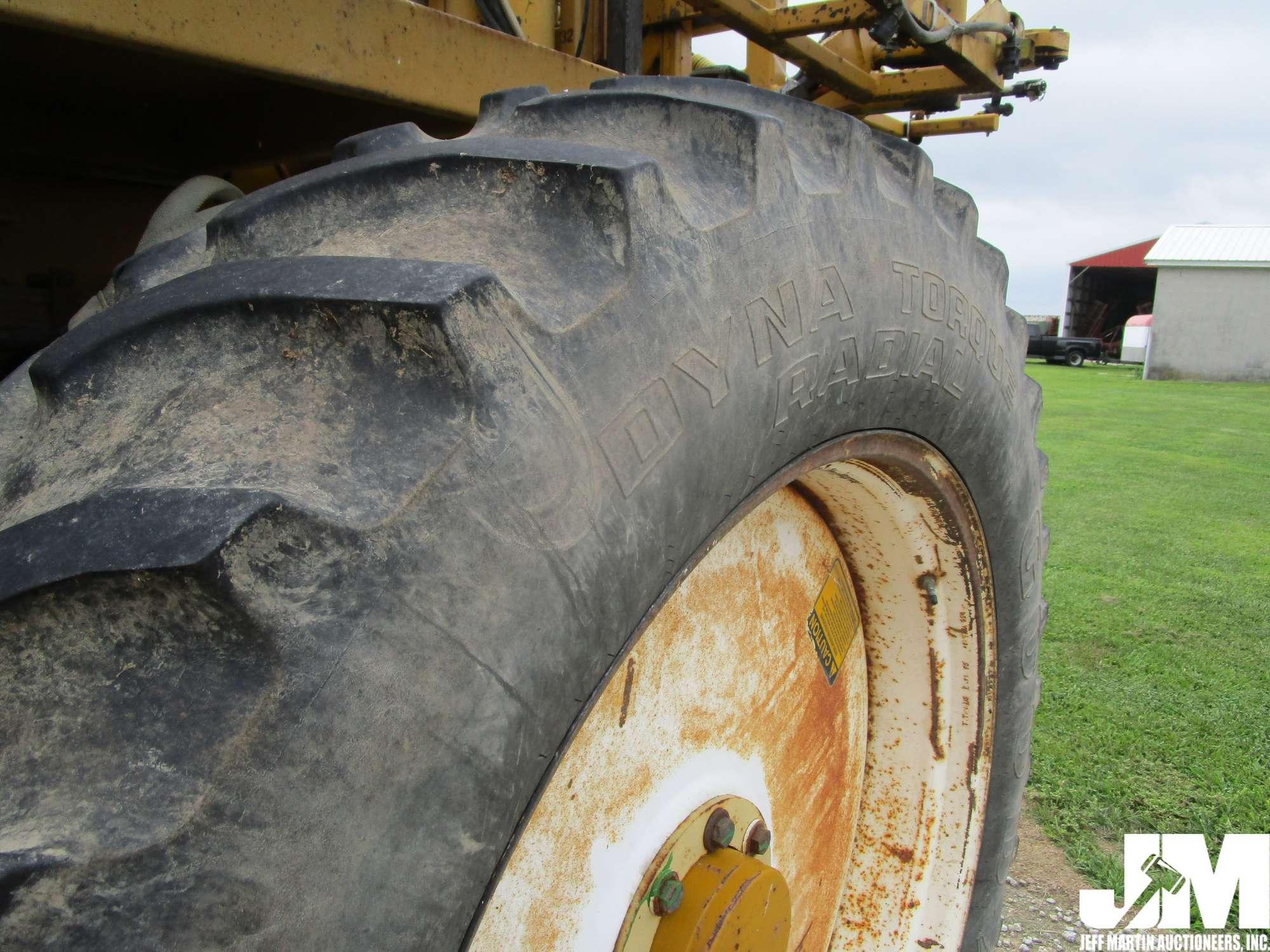 ROGATOR 854 SPRAYER SN: 8519027