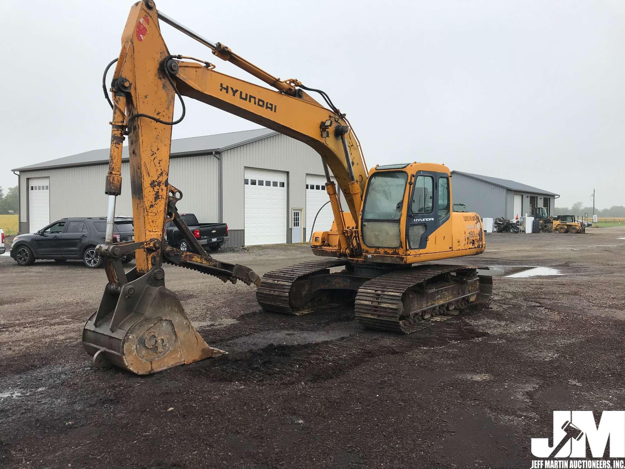 1999 HYUNDAI ROBEX 180LC-3 HYDRAULIC EXCAVATOR SN: EL01DF10215