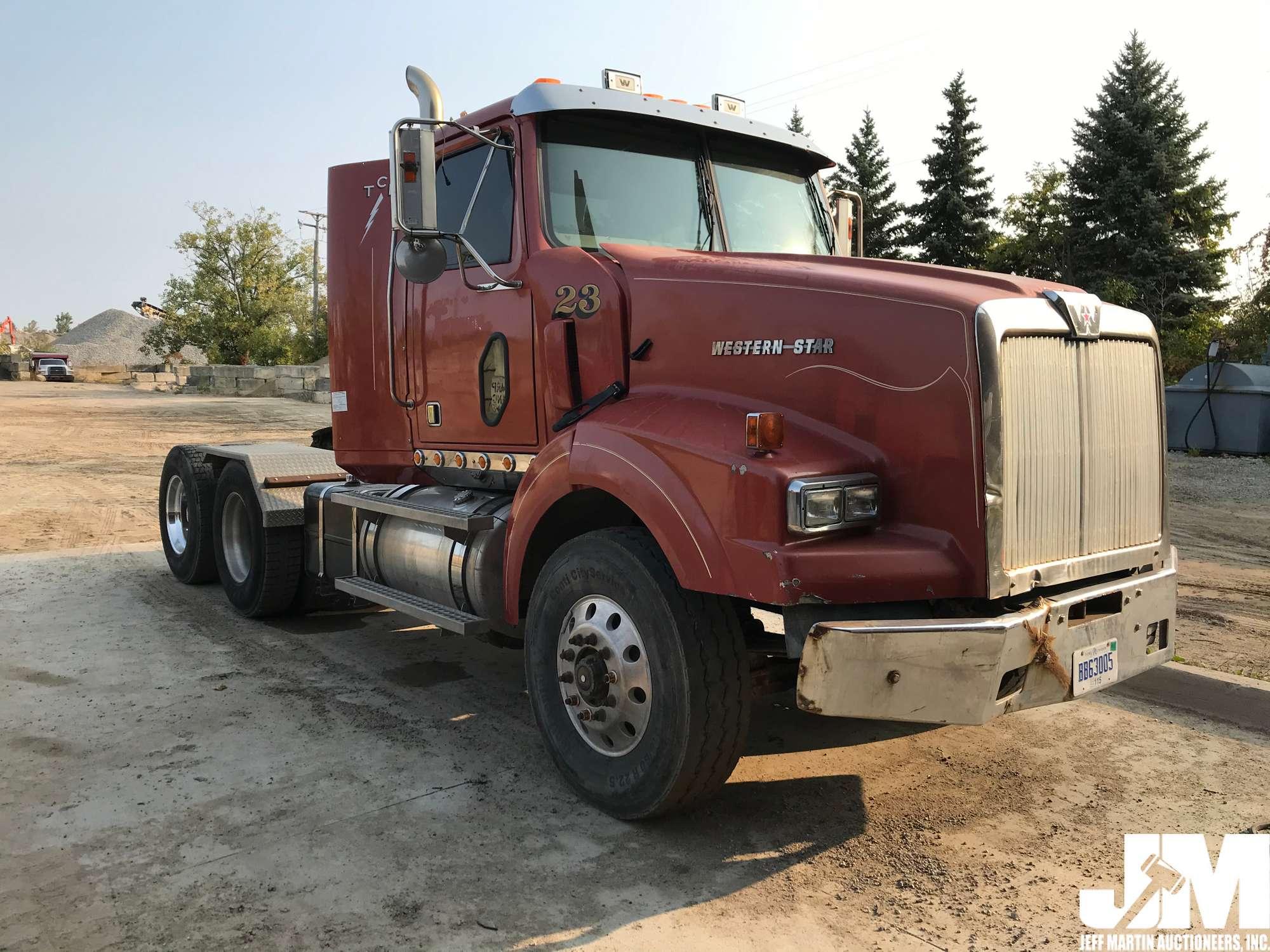 2006 WESTERN STAR 4900 VIN: 5KJJALCV66PV46153 TANDEM AXLE DAY CAB TRUCK TRACTOR