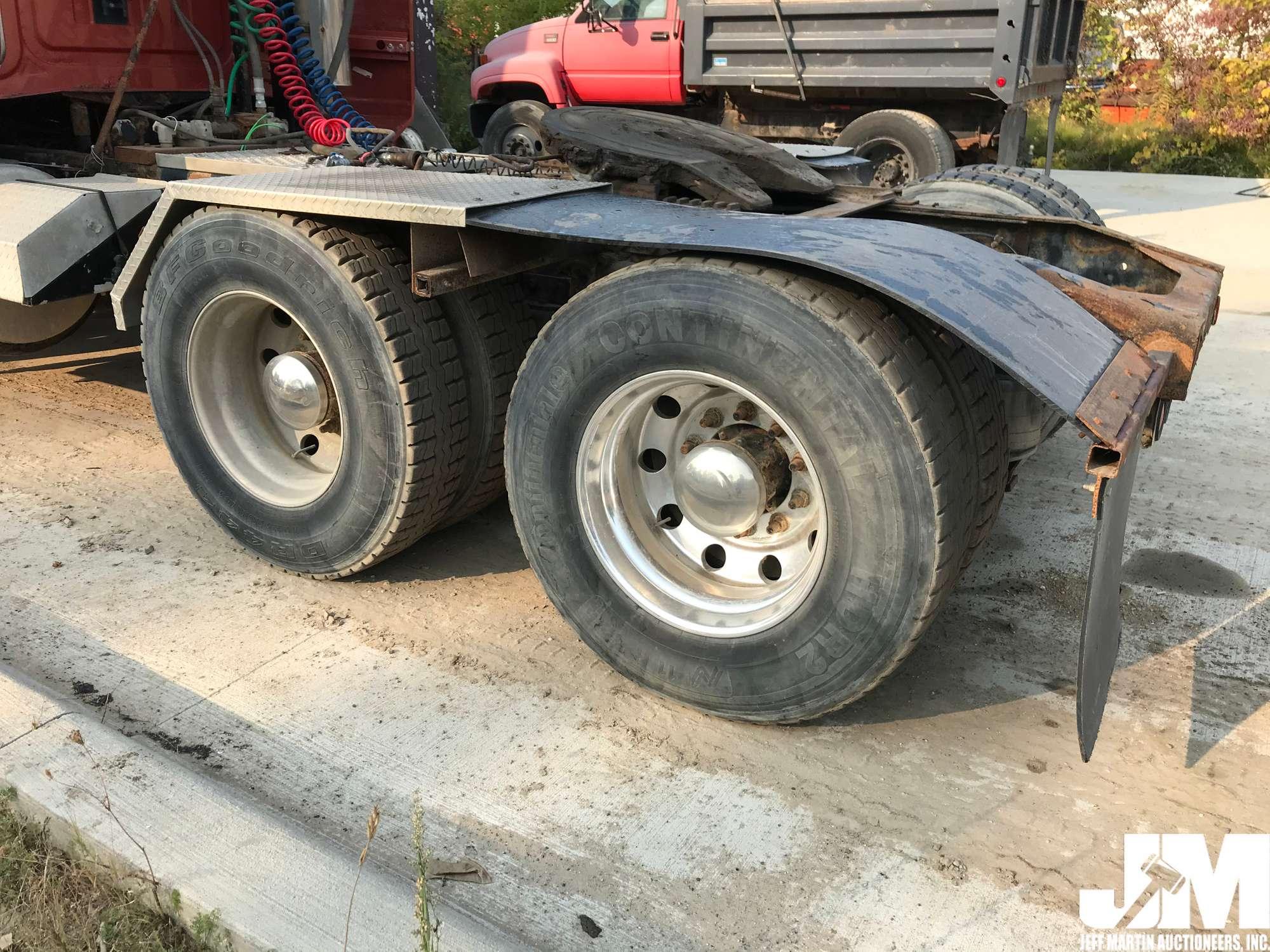 2006 WESTERN STAR 4900 VIN: 5KJJALCV66PV46153 TANDEM AXLE DAY CAB TRUCK TRACTOR