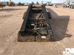 2004 HOLDEN MECHANICAL RGN LOWBOY TRAILER VIN: 12HMD58534N609381