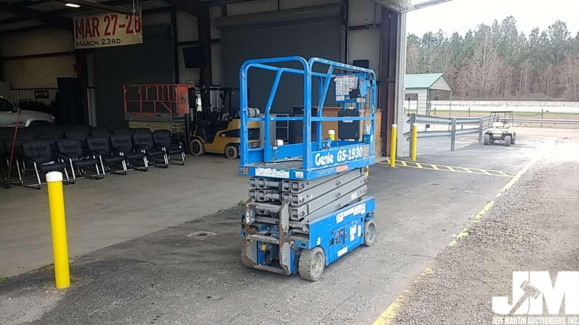 2013 GENIE GS-1930 SCISSOR LIFT SN: GS3013A-118296