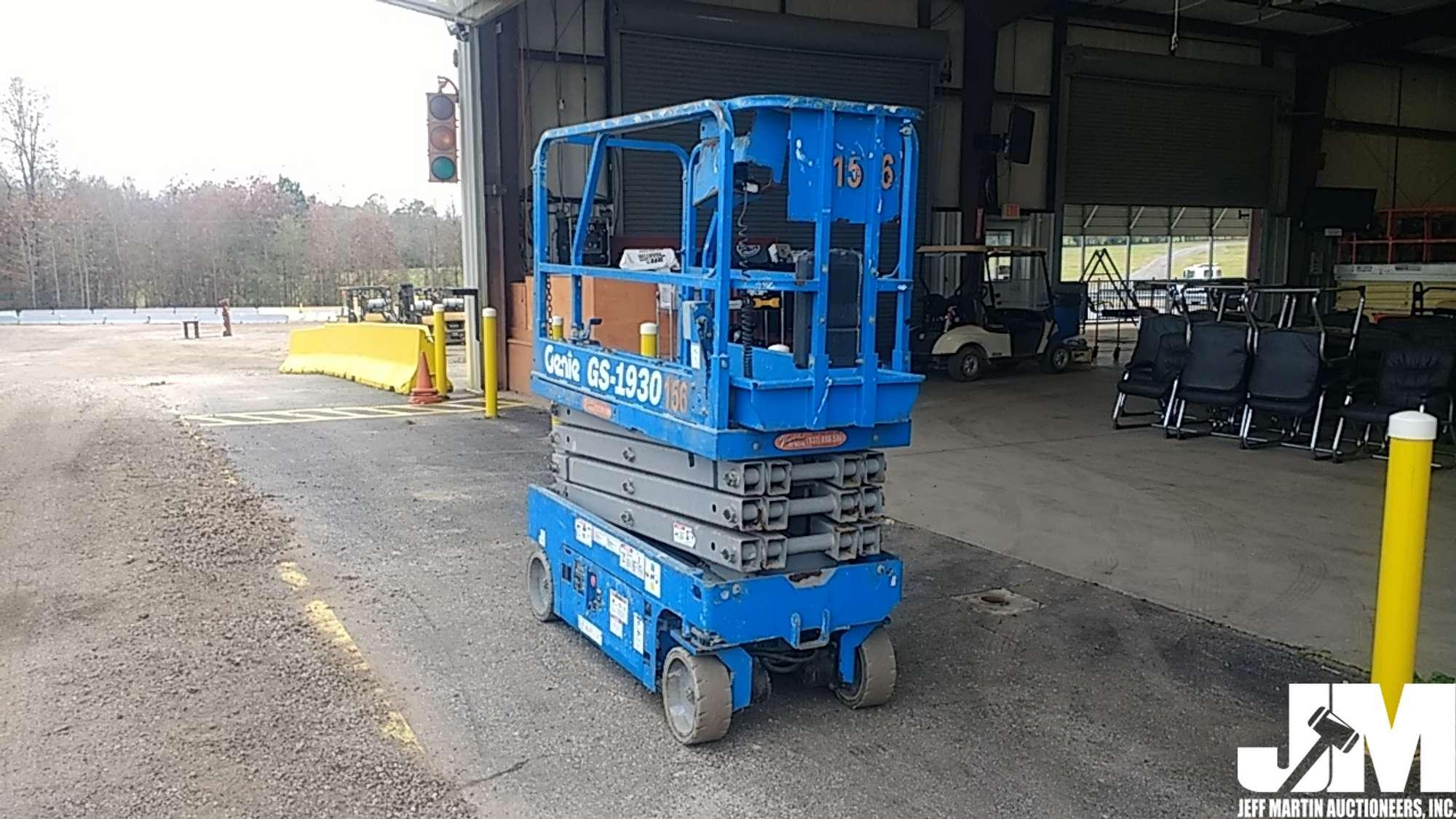 2013 GENIE GS-1930 SCISSOR LIFT SN: GS3013A-118296